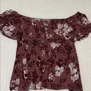 American Eagle off the shoulder top